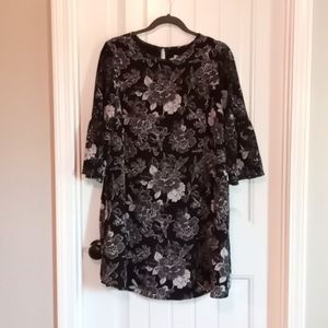 Floral Maternity Dress with Flared Sleeves